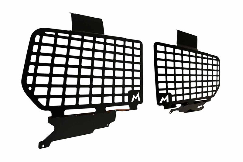 Load image into Gallery viewer, MOLLE STYLE REAR SIDE WINDOW STORAGE PANELS DISCOVERY 3 AND DISCOVERY 4 (PAIR)
